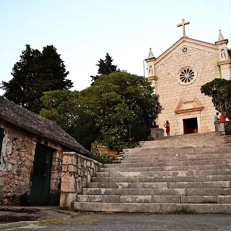 公寓 Apartmany Rogoznica 罗戈兹尼察