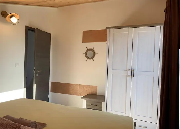 Apartmany Rogoznica *